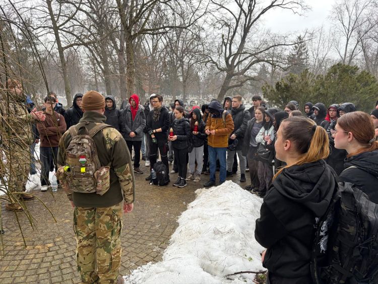 Doni Hősök Emléktúrán