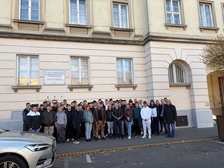 Topolyai Sinkovics József Műszaki Középiskola (Szerbia) diákjai és tanárai meglátogattak minket