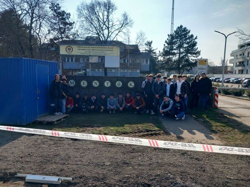 Mentőállomás belülről